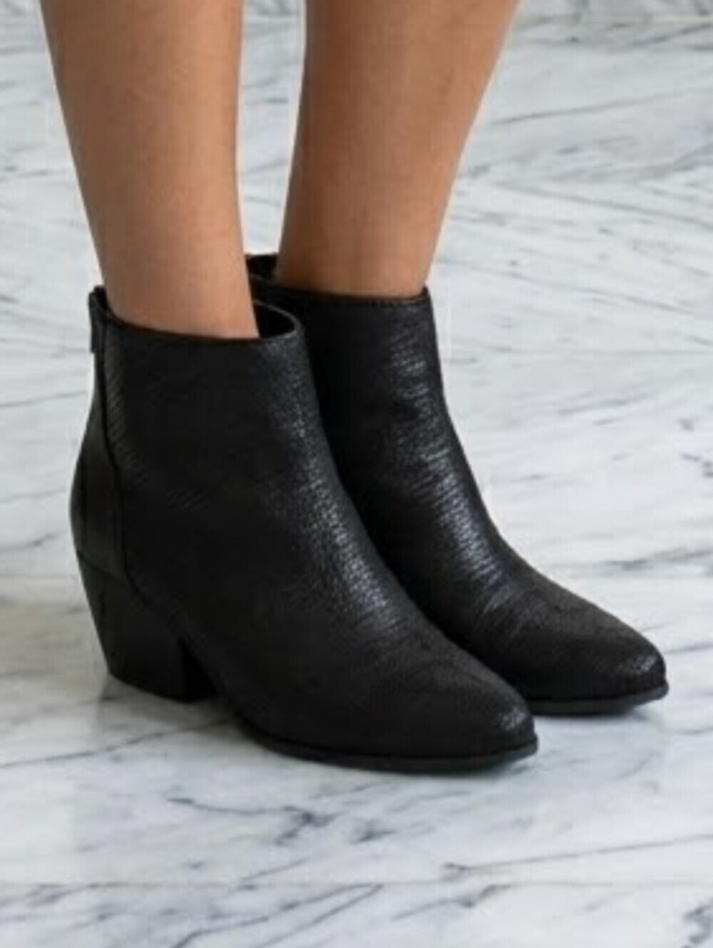 VANELi Cailen Booties Boots Black Size 9 Wide Textured Zipper 2.5 Wedge Heel